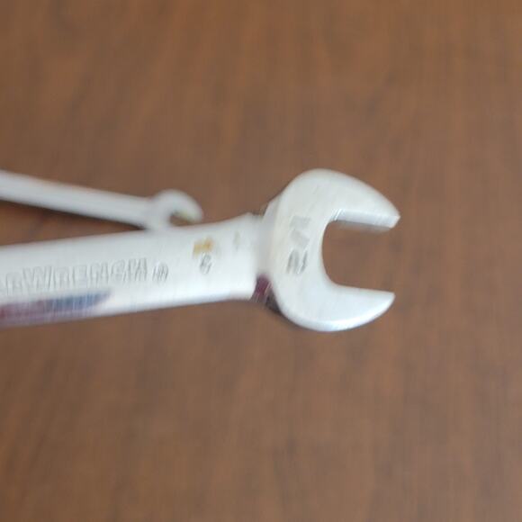 Vintage GearWrench Set of 3 Reversible SAE Ratchet Wrenches 9/16", 5/8", 1/2". - Picture 6 of 8